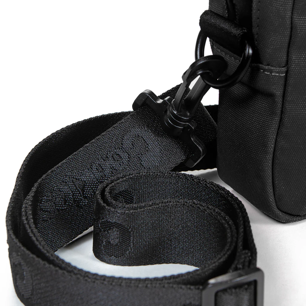 Core Shoulder Bag - Image 8